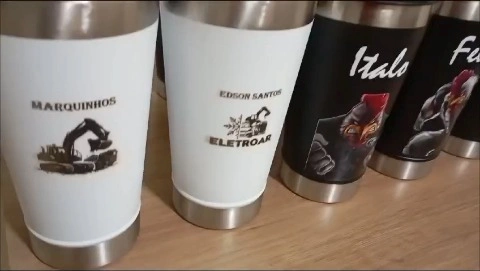 Caneca térmica personalizada em Contagem