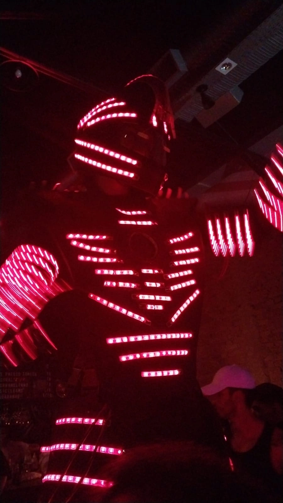 Robô de led para festas preço