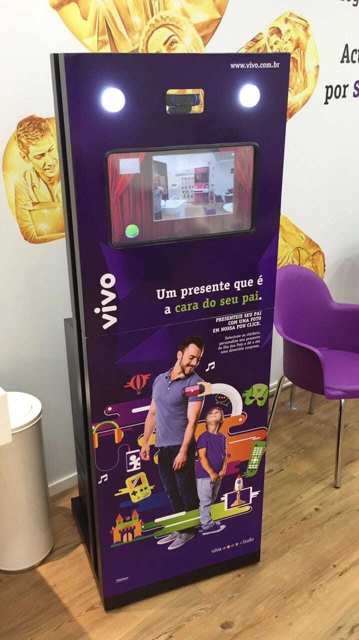 Totem fotográfico para festa em Contagem