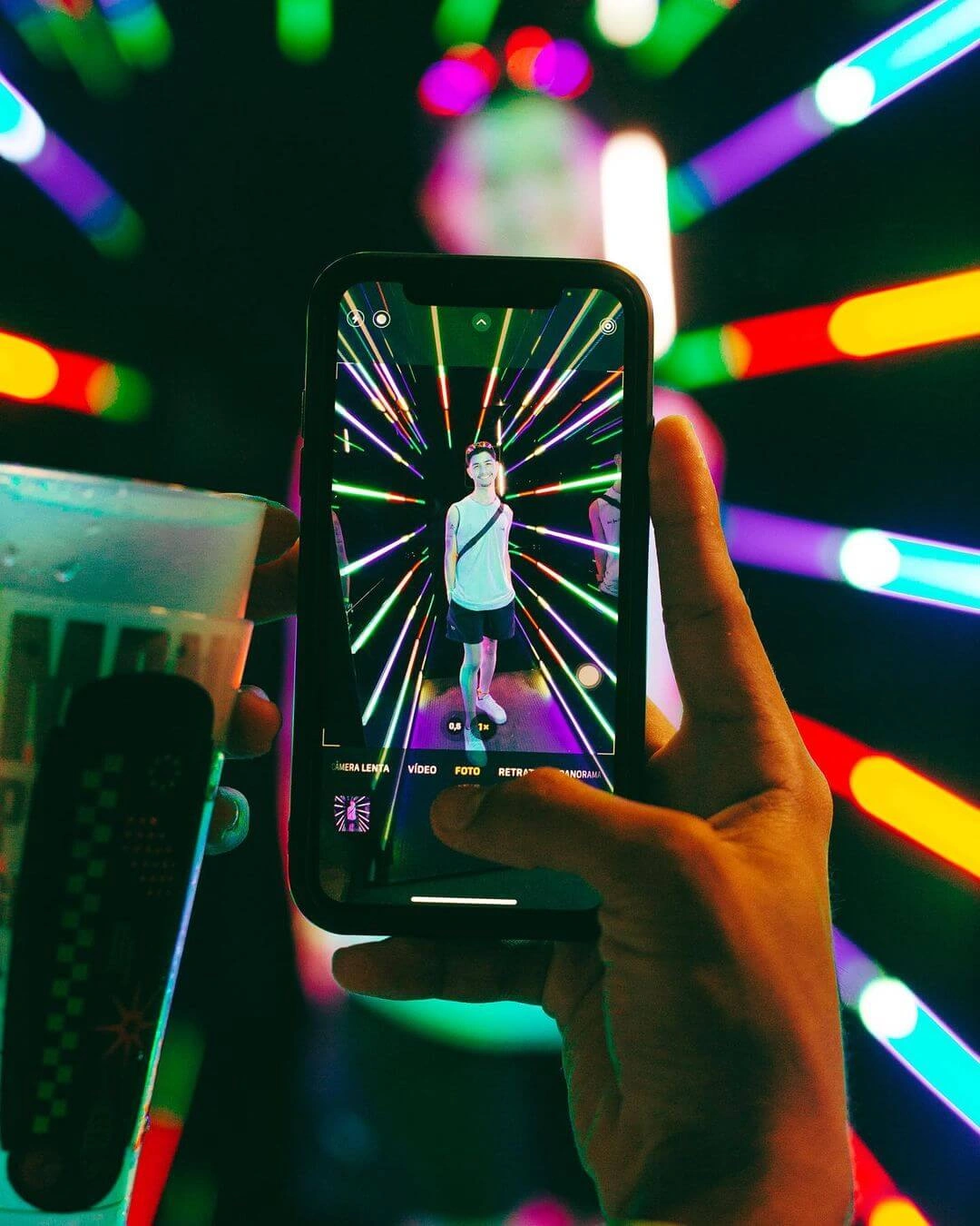 Túnel infinito em Belo Horizonte