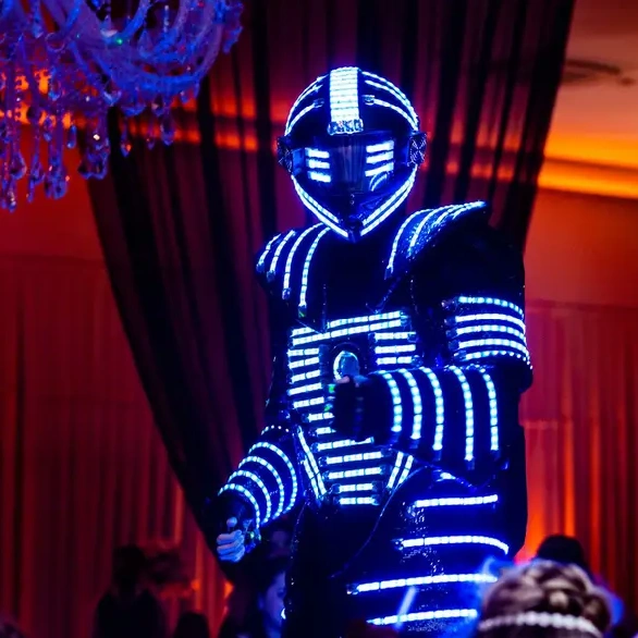 Robozão de led / Robô fotográfico